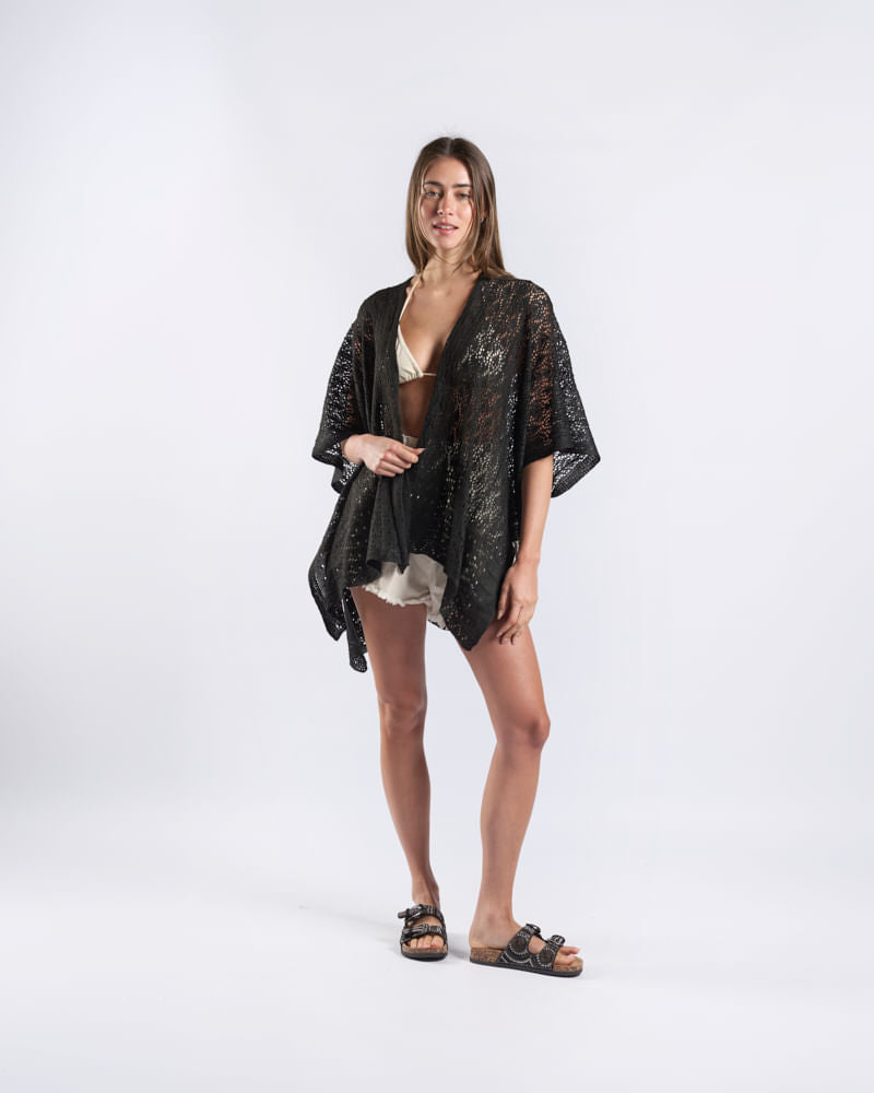 Pili Kimono