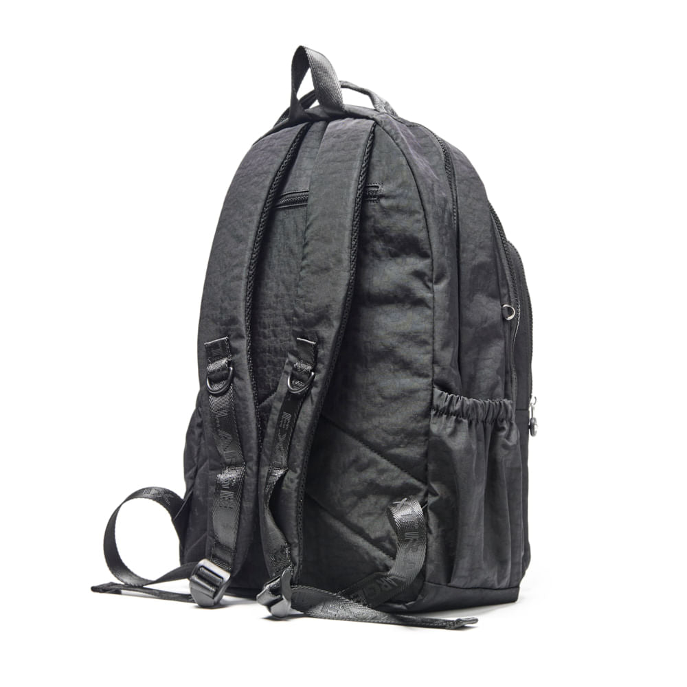 Evan Mochila