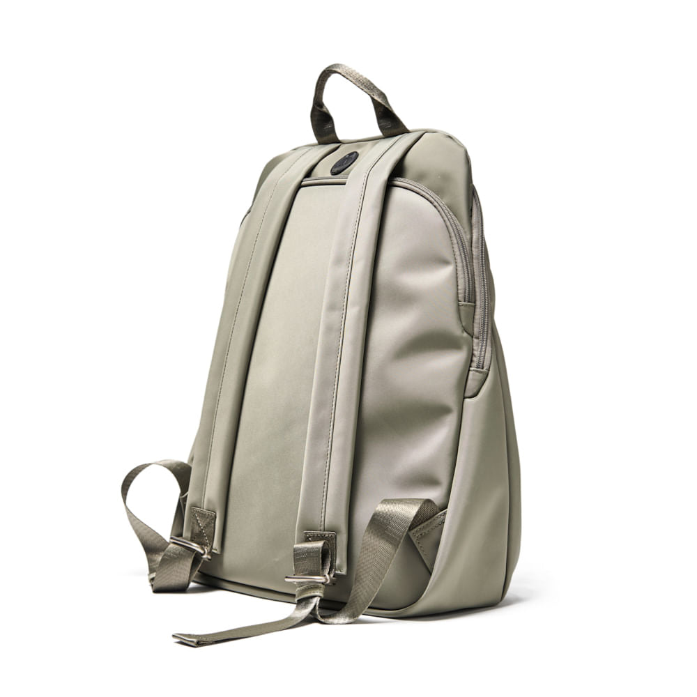 Hayden Mochila