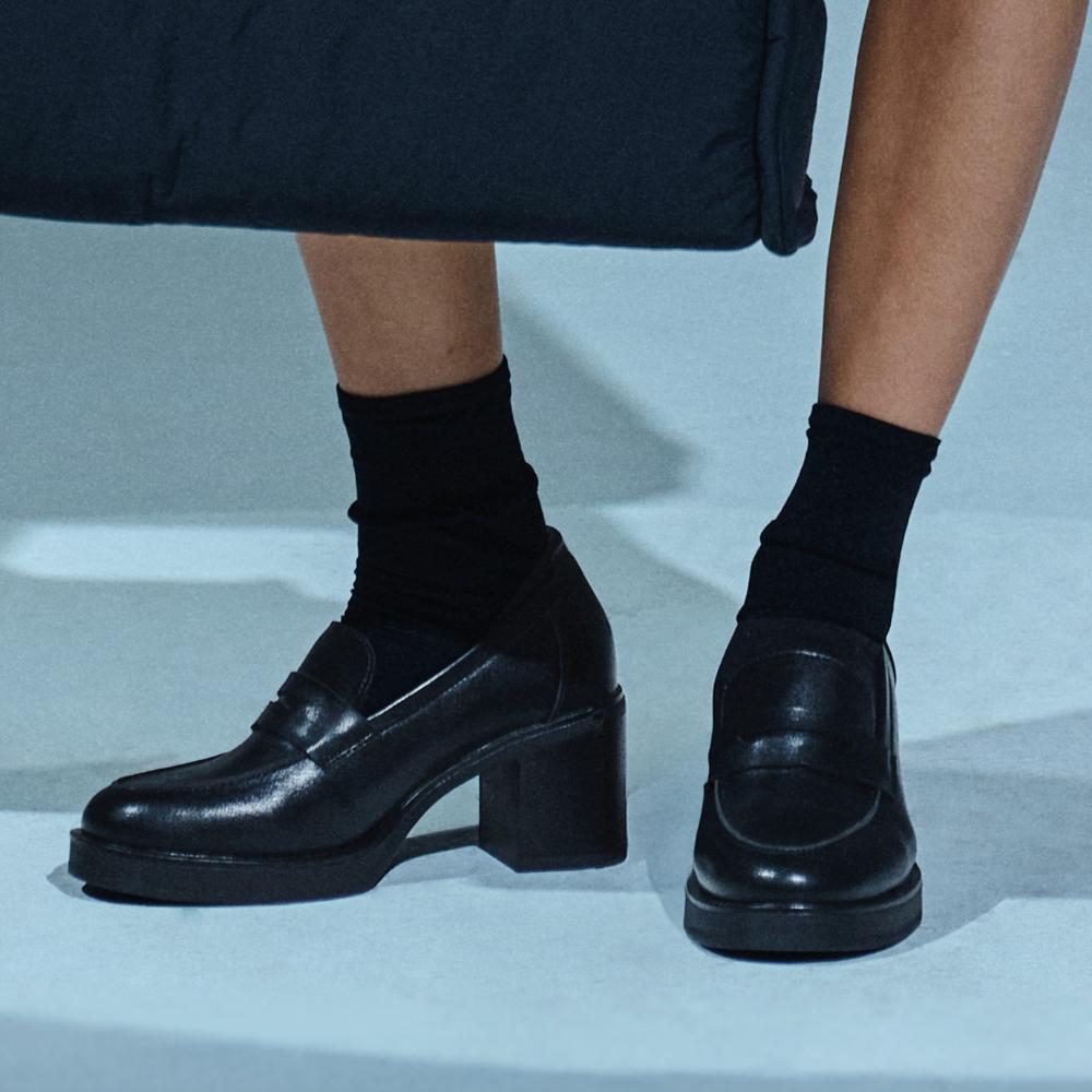 Demir Zapato