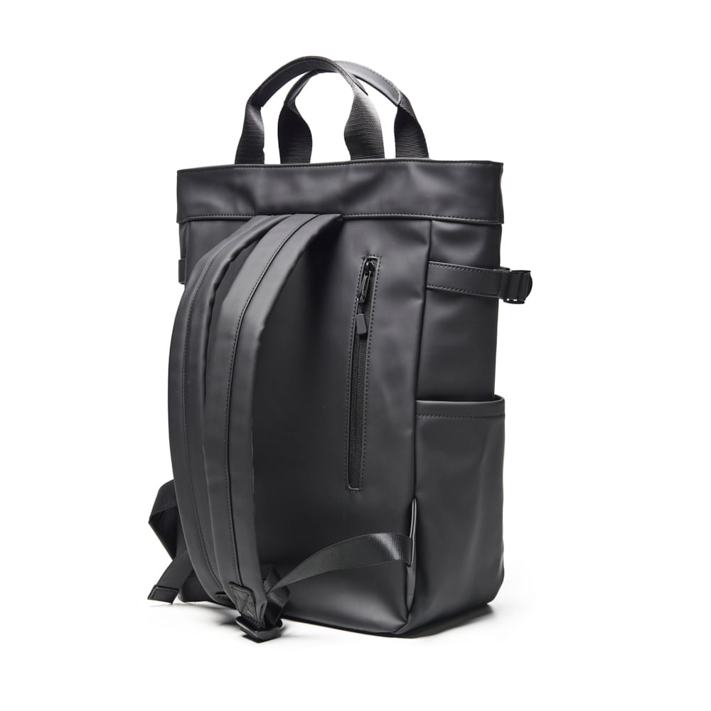 Daryl Mochila